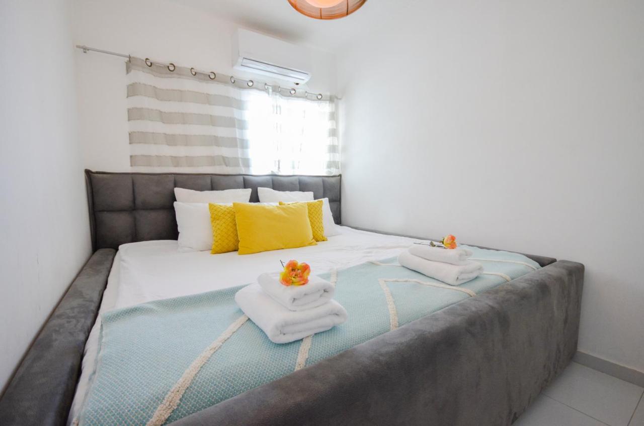 Yalarent Sunny 3Br Apt Eilat Exterior foto